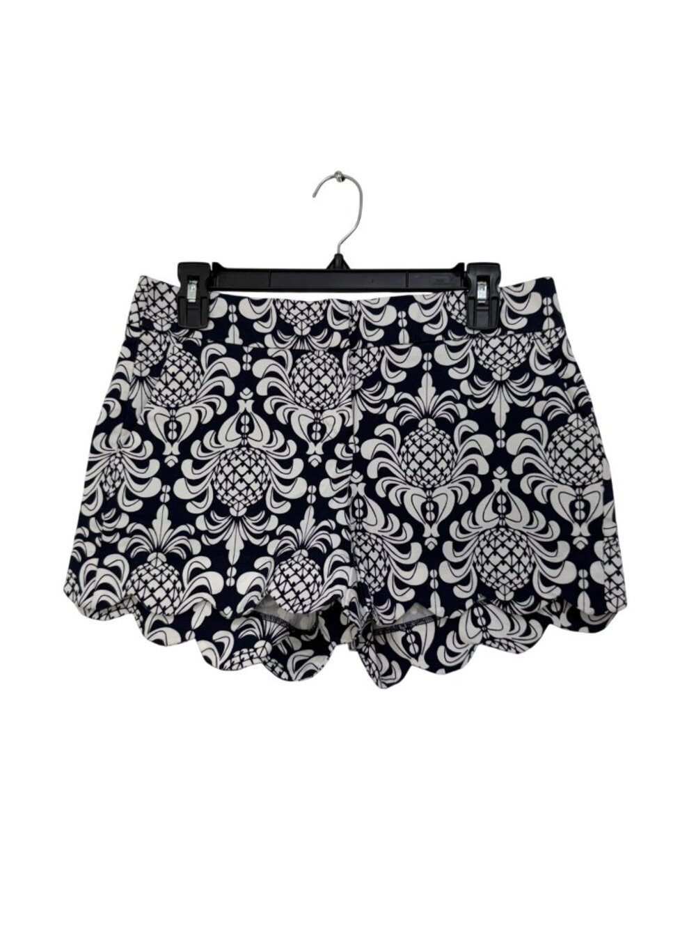 Crown & Ivy Womens Scalloped Hem Navy & White Pineapple Print Casual Shorts SZ 2